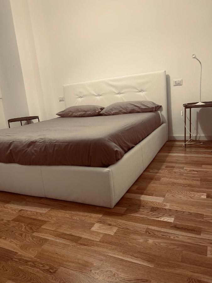 Vt Home - Appartamento Milano Zona Navigli Exteriör bild