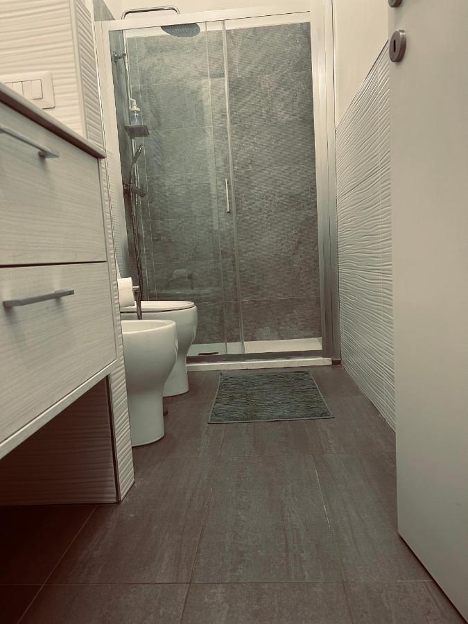 Vt Home - Appartamento Milano Zona Navigli Exteriör bild